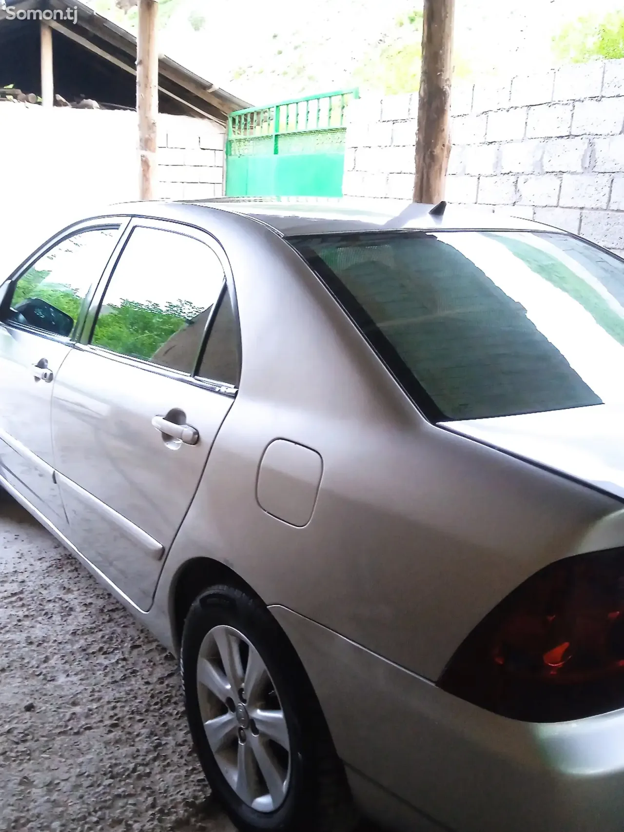 Toyota Corolla 2002 · 1.8 MT