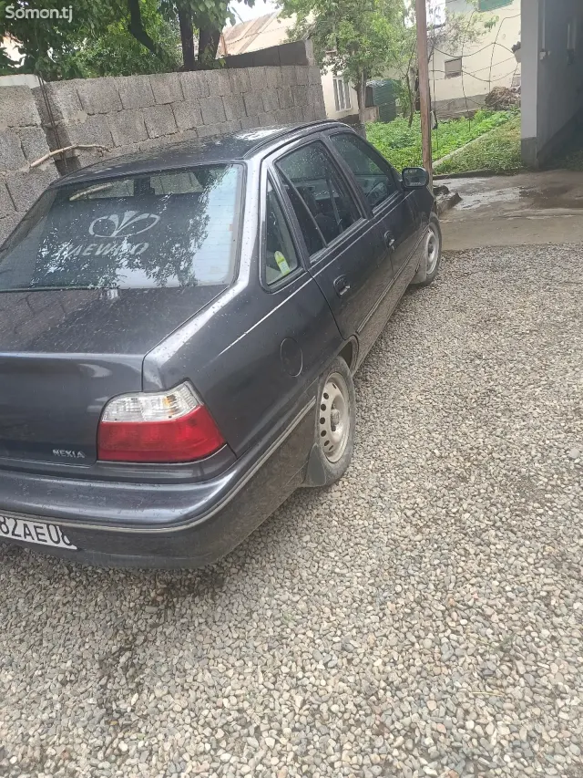 Daewoo Nexia 1996 · MT