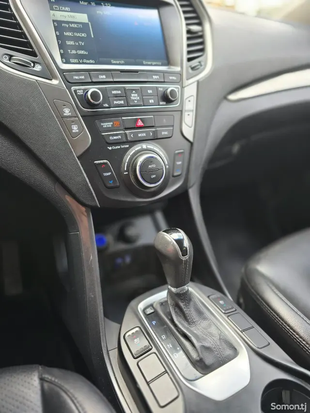 Hyundai Santa Fe 2016 · 2.0 AT