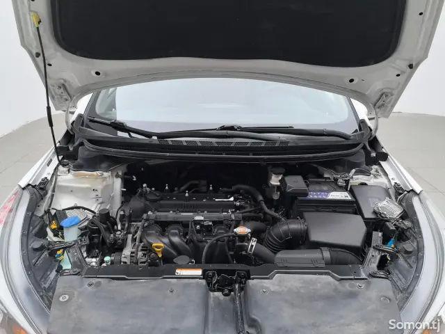 Kia K3 2016 · 1.6 MT