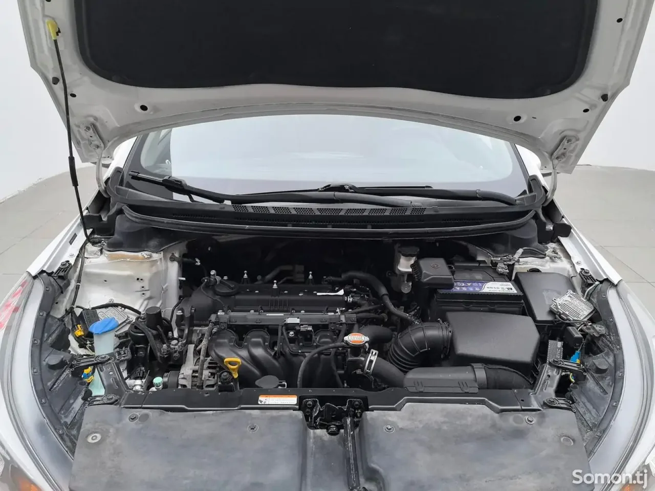 Kia K3 2016 · 1.6 MT