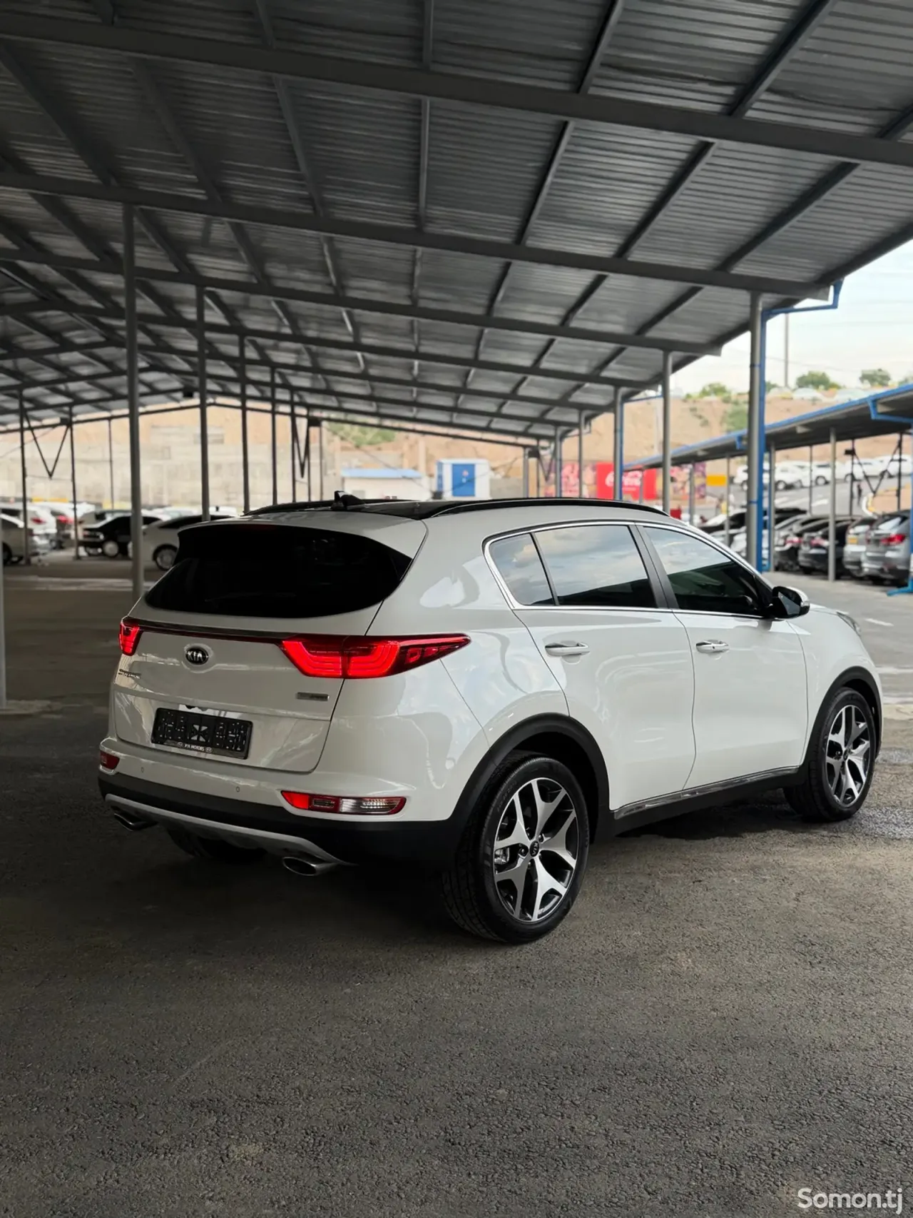 Kia Sportage 2015 · 2.0 AT