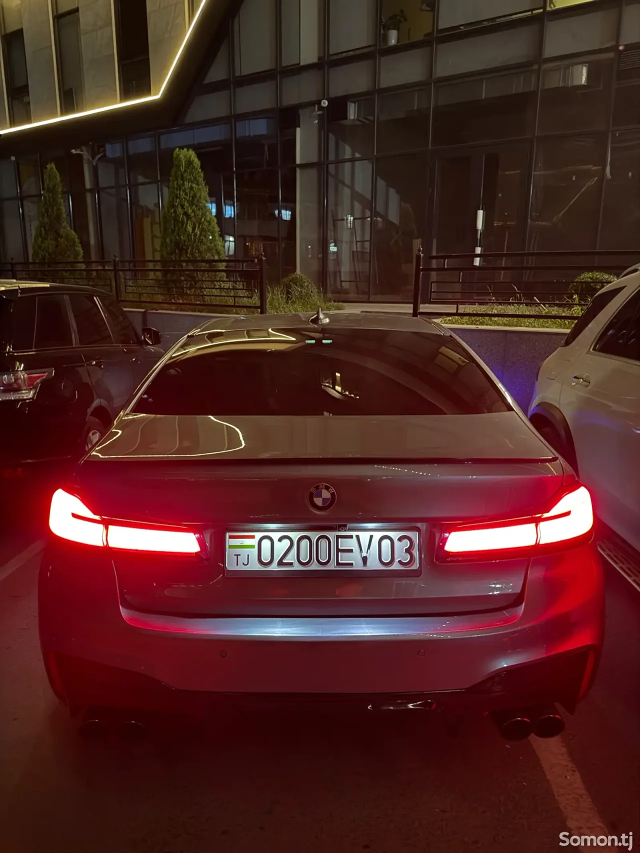 BMW 5 series 2018 · 3.0 AT