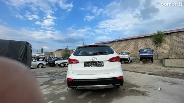 Hyundai Santa Fe 2014 · 2.4 AT