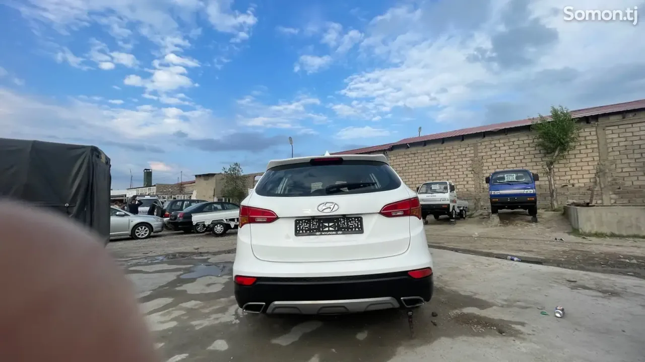 Hyundai Santa Fe 2014 · 2.4 AT