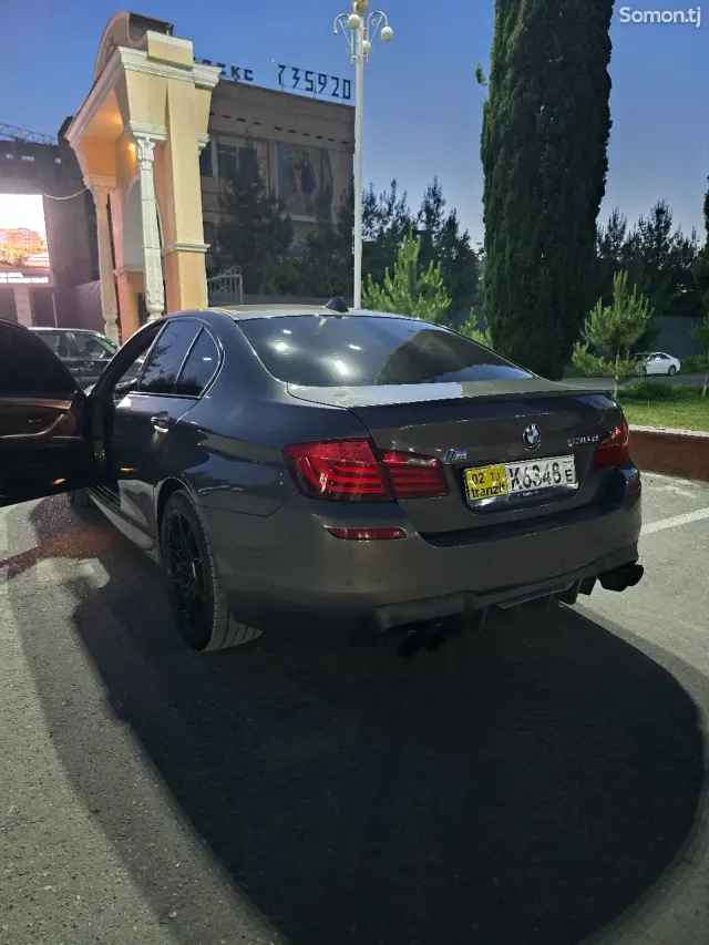 BMW 5 series 2011 · 3.5 AT
