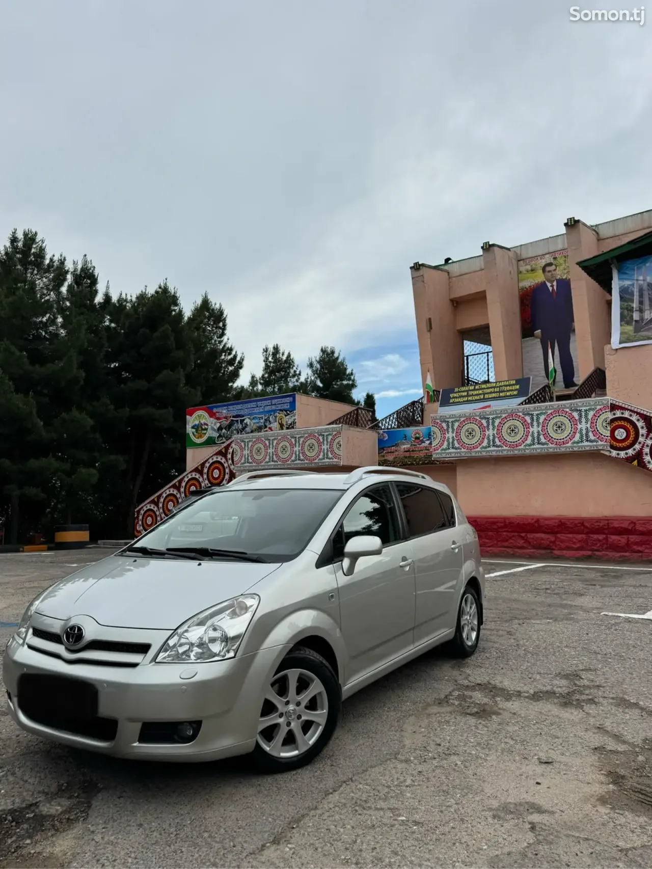 Toyota Verso 2007 · 2.2 MT