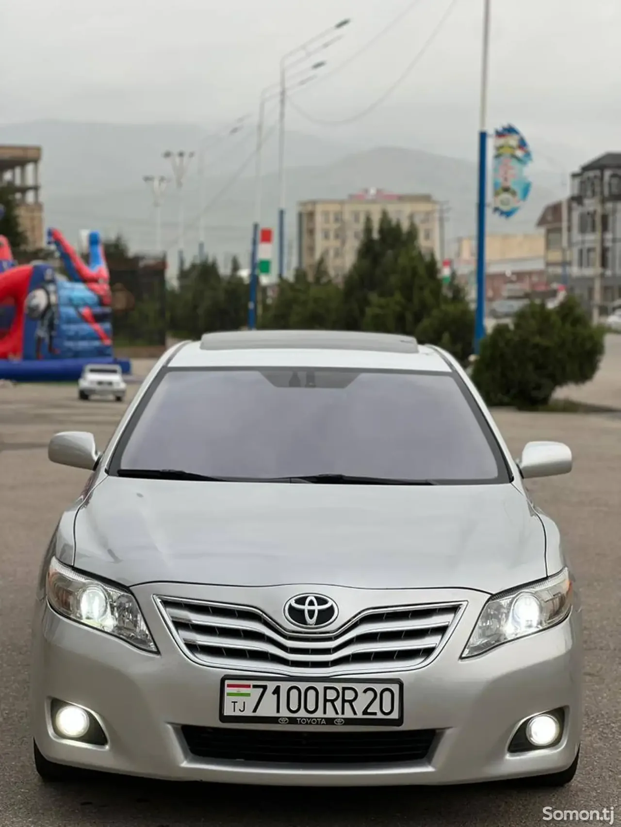 Toyota Camry 2011 · 3.5 AT