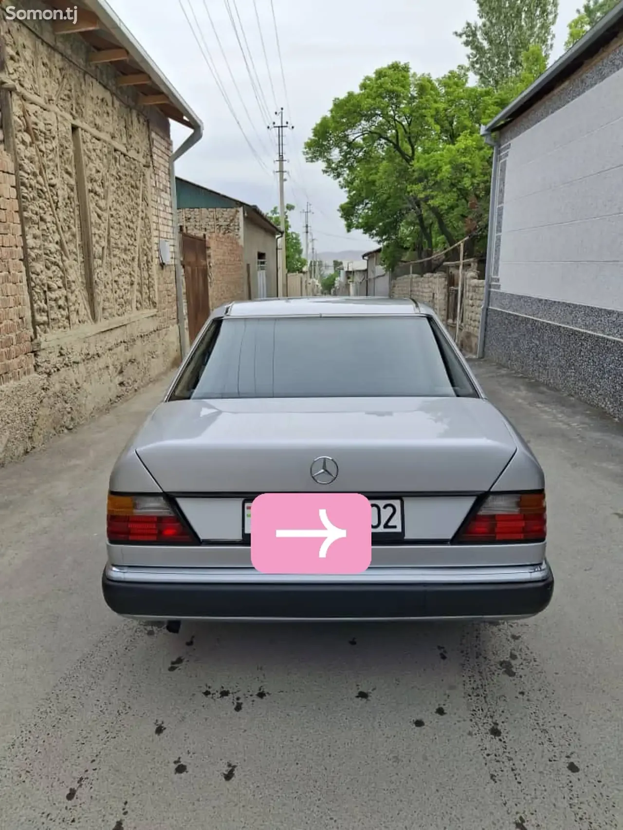 Mercedes-Benz W124 1991 · 2.5 MT