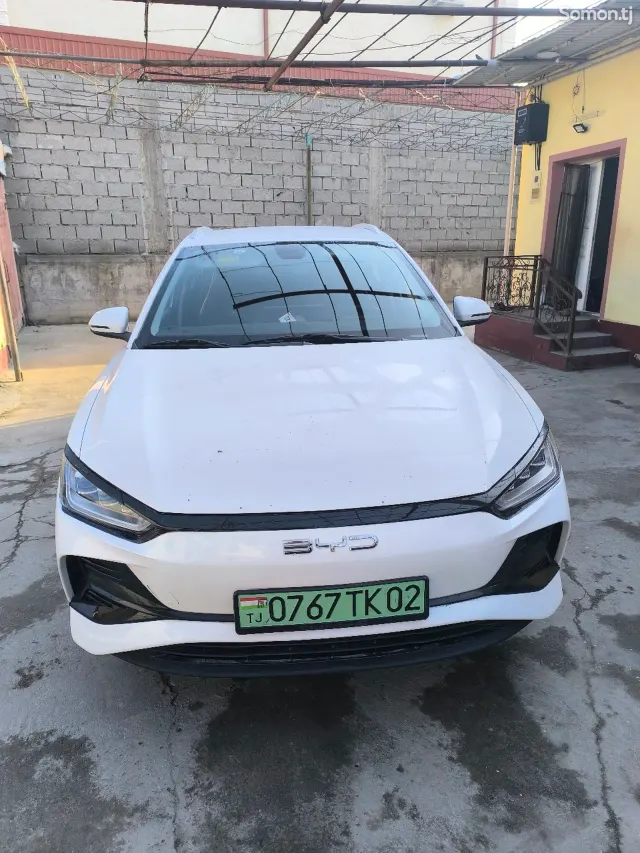 BYD E2 2024 · AT