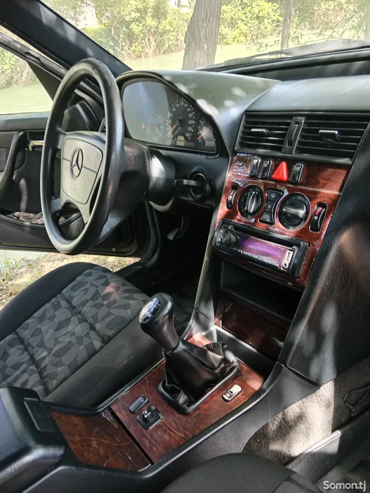Mercedes-Benz C class 1998 · 2.0 MT