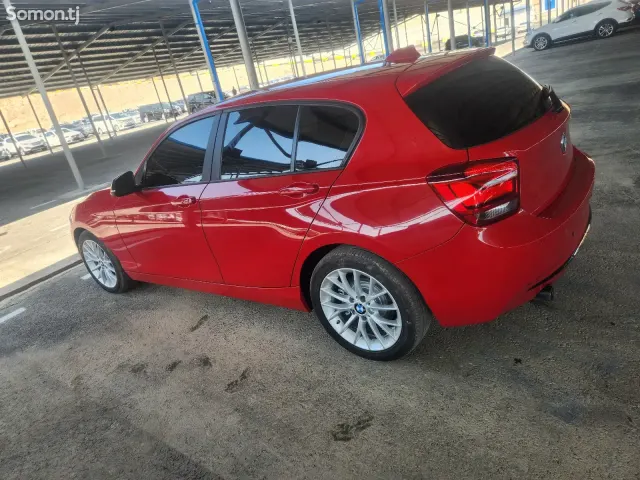 BMW 1 series 2015 · 1.8 AT
