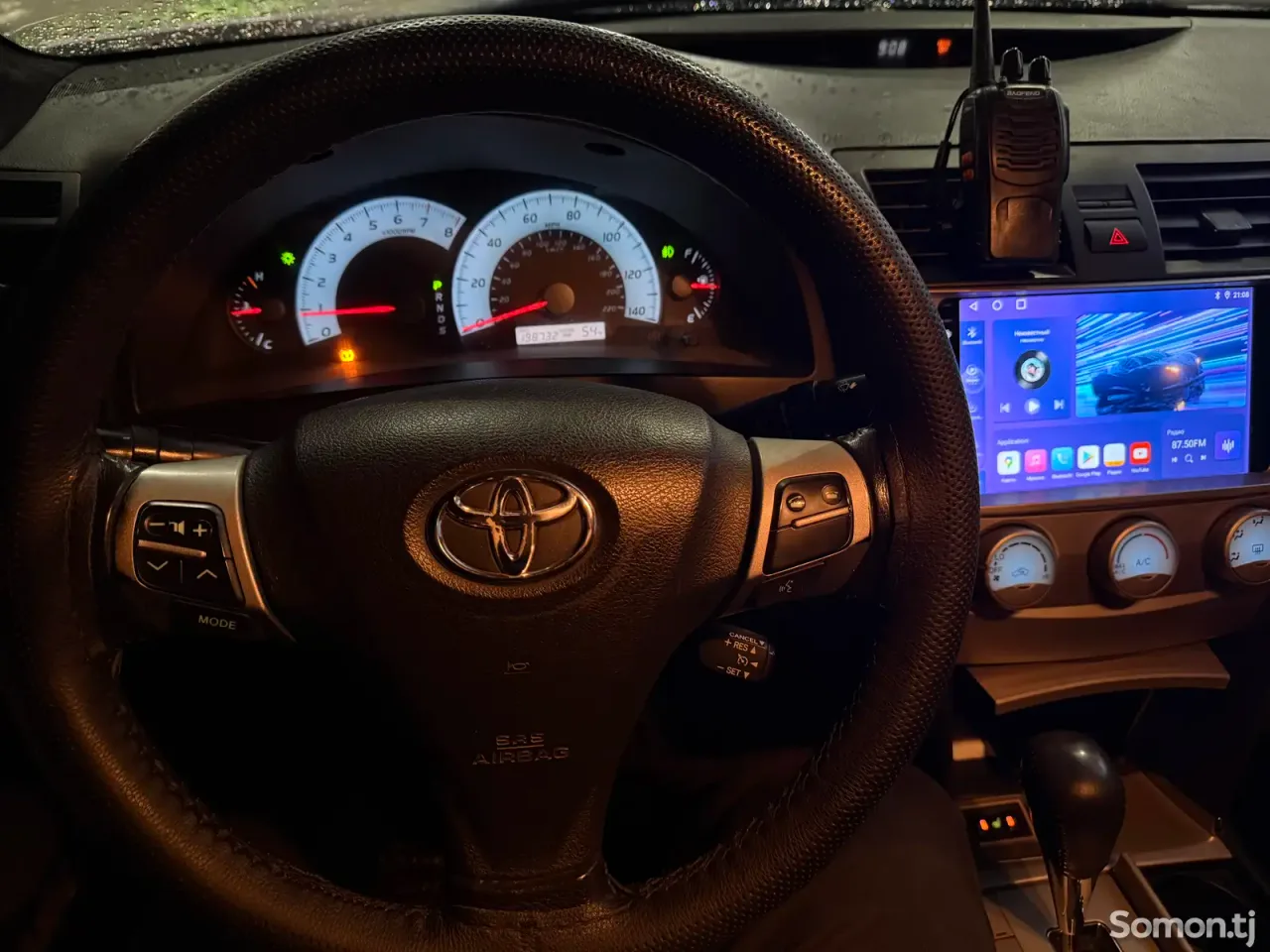 Toyota Camry 2011 · 2.5 AT