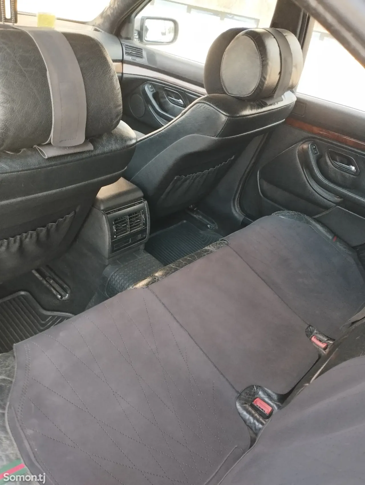 BMW 5 series 1999 · 2.5 MT