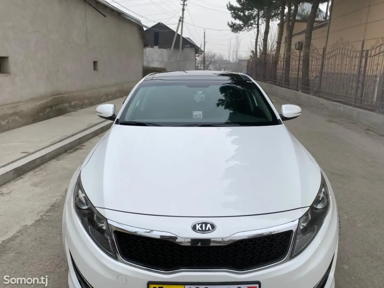Kia K5 2011 · 2.0 AT