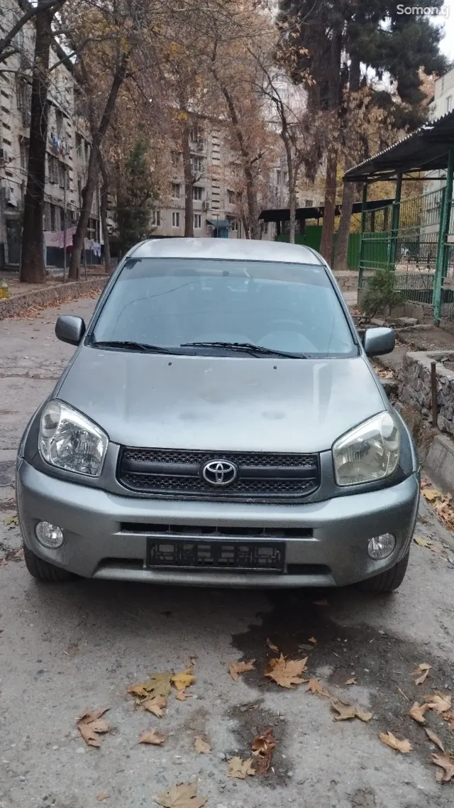 Toyota RAV 4 2002 · 2.0 AT