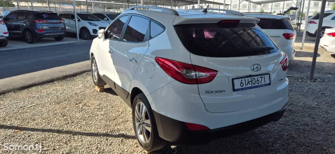 Hyundai Tucson 2014 · 2.0 AT