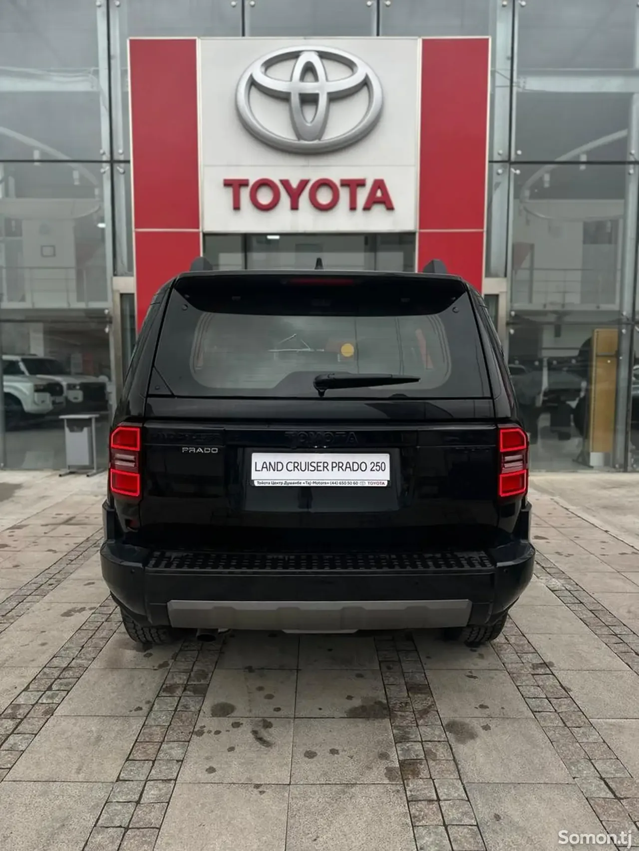 Toyota Land Cruiser Prado 2026 · 2.4 AT