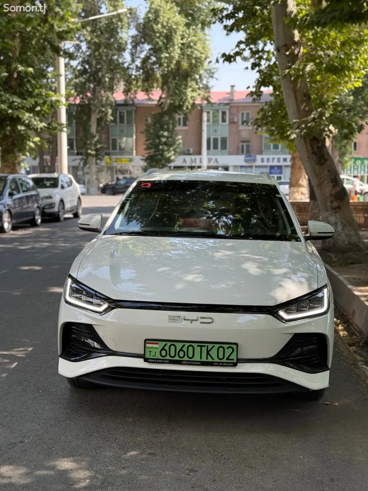 BYD E2 2024 · 1.6 AT
