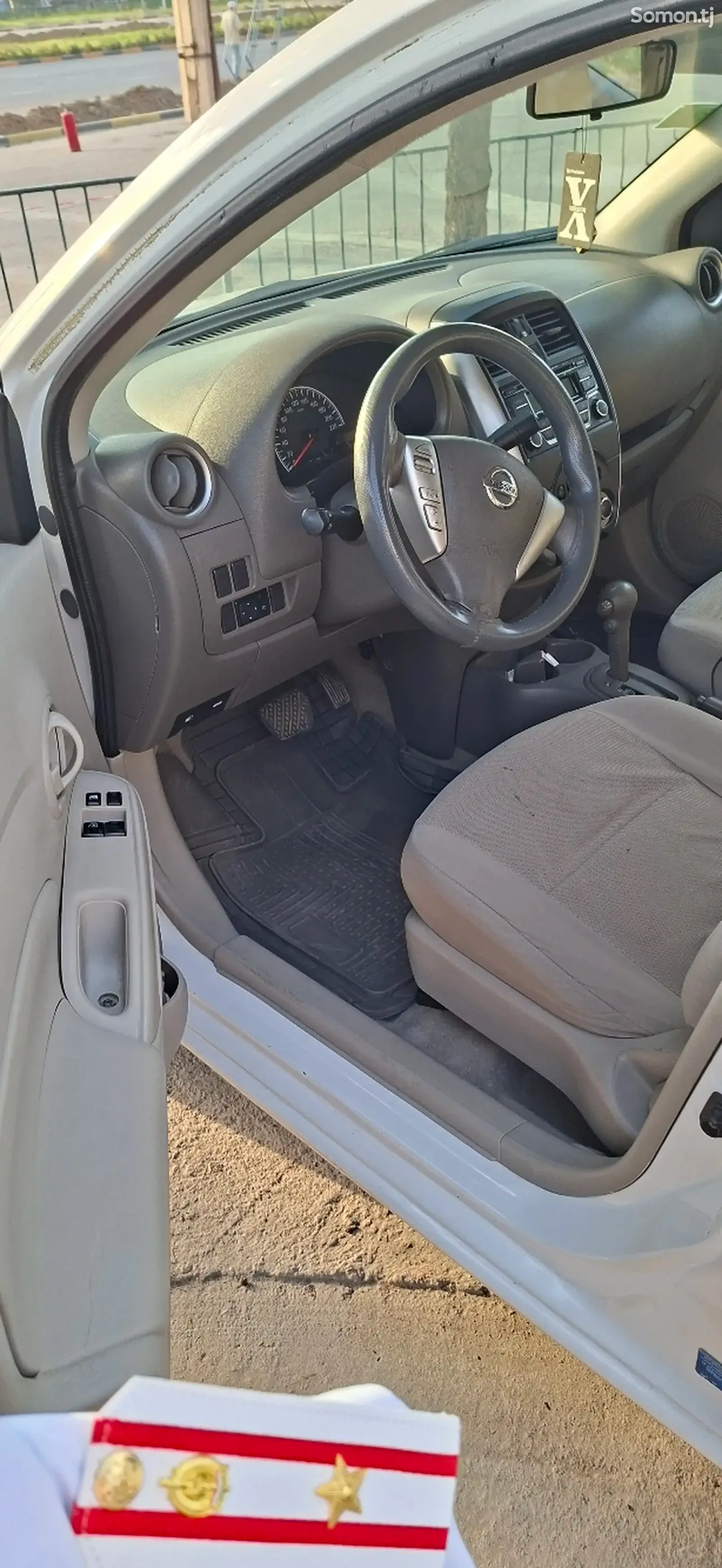 Nissan Sunny 2016 · 1.6 AT