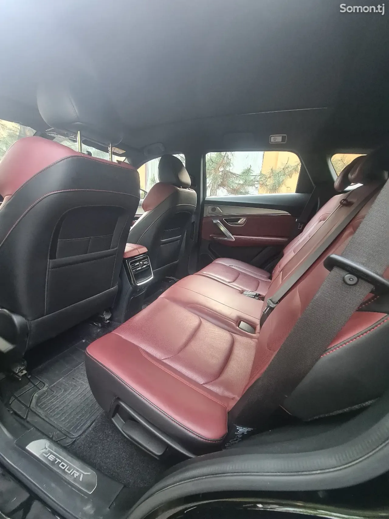 Jetour X70 Plus 2024 · 1.6 AT