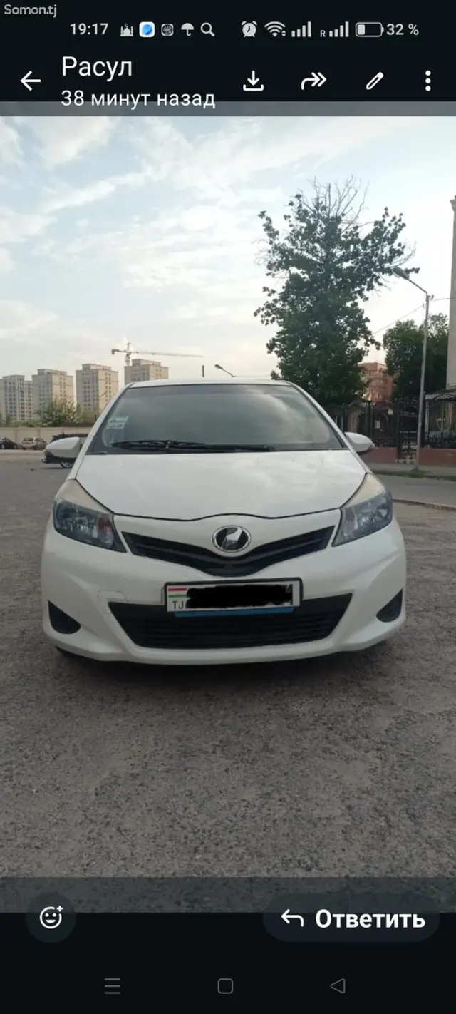 Toyota Vitz 2011 · 1.5 AT
