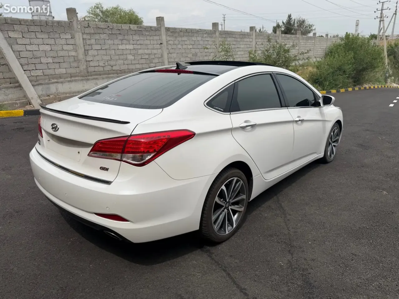 Hyundai i40 2014 · 1.6 AT