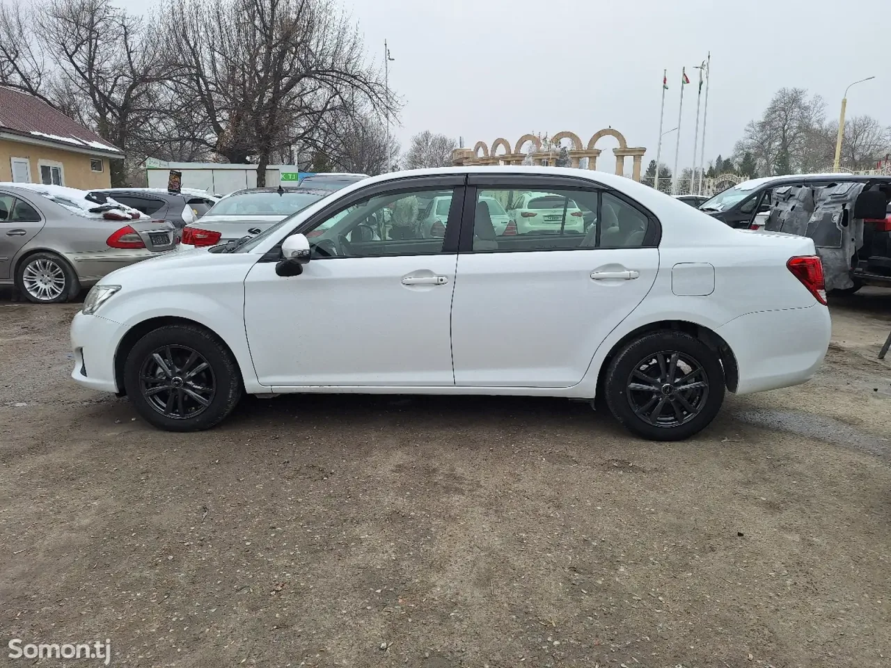 Toyota Axio 2014 · 1.5 AT