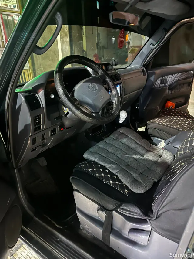 Toyota Land Cruiser 1998 · 2.2 AT