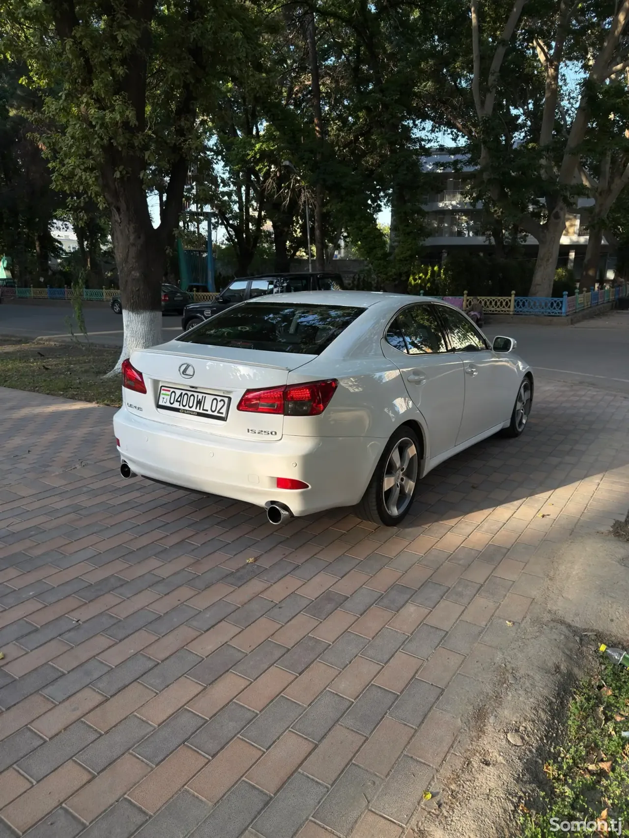 Lexus IS series 2009 · 2.5 AT