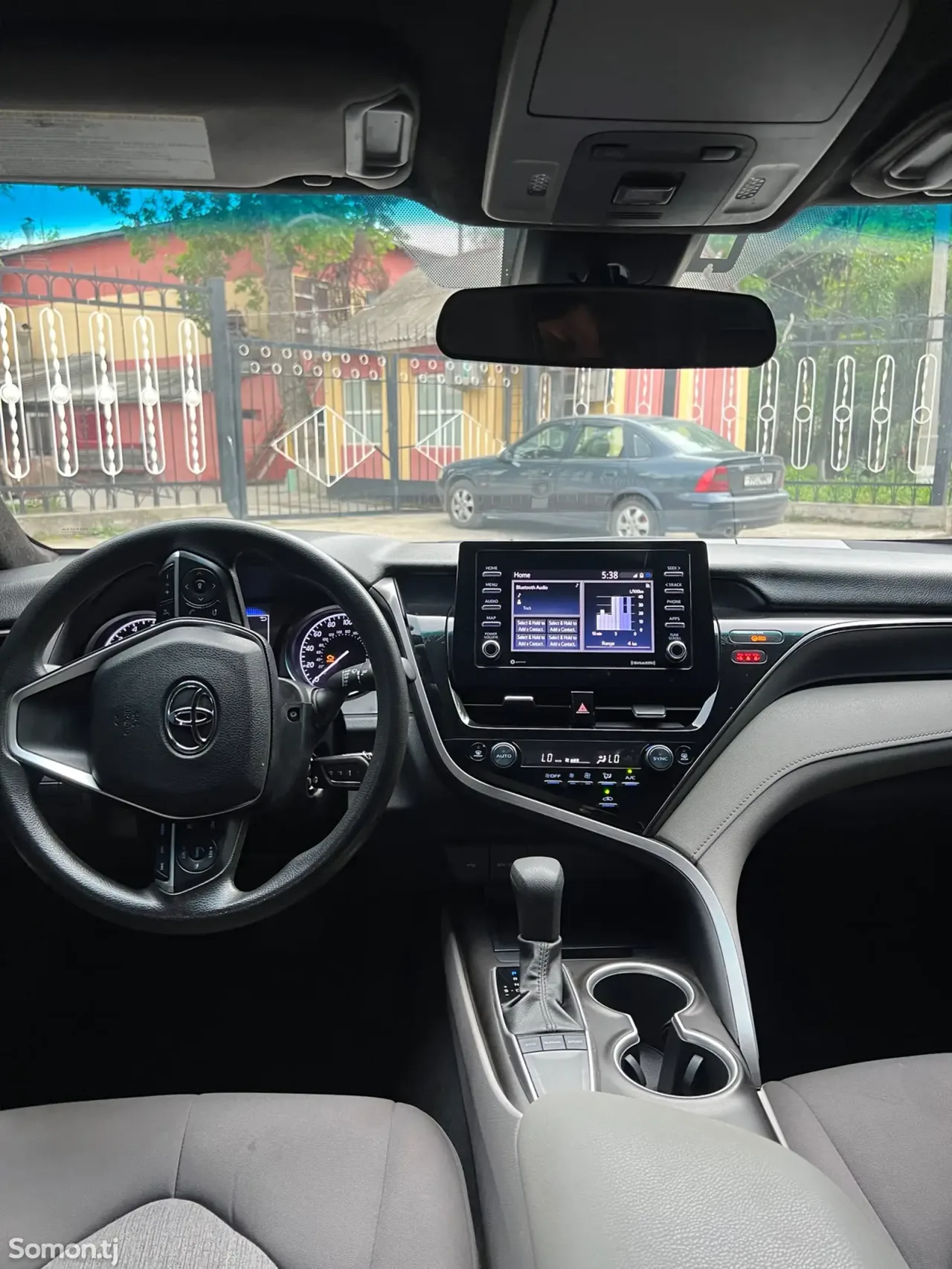 Toyota Camry 2022 · 2.5 AT