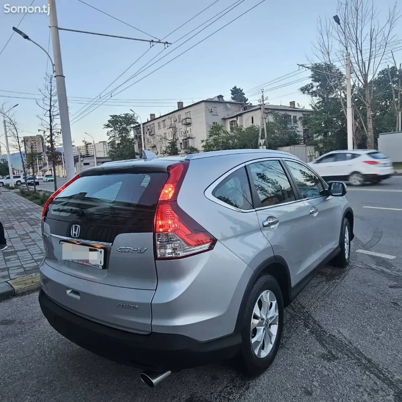 Honda CR-V 2013 · 2.4 AT