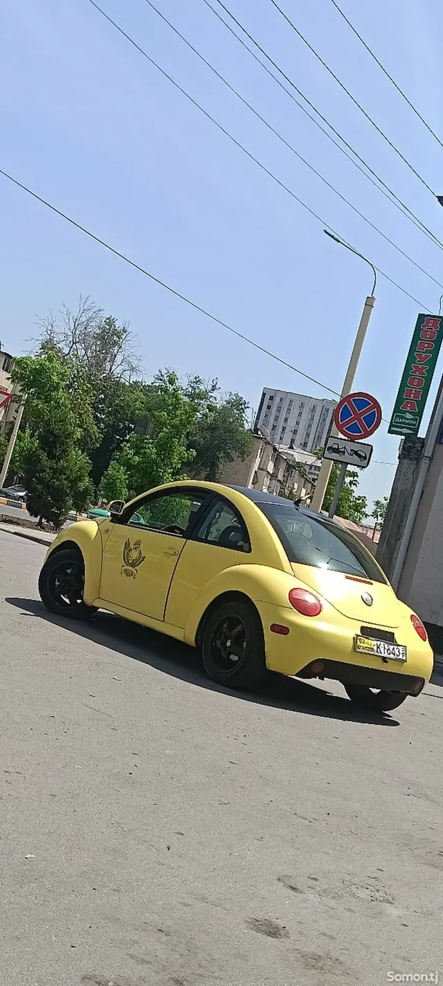 Volkswagen Beetle 2000 · 2.0 AT