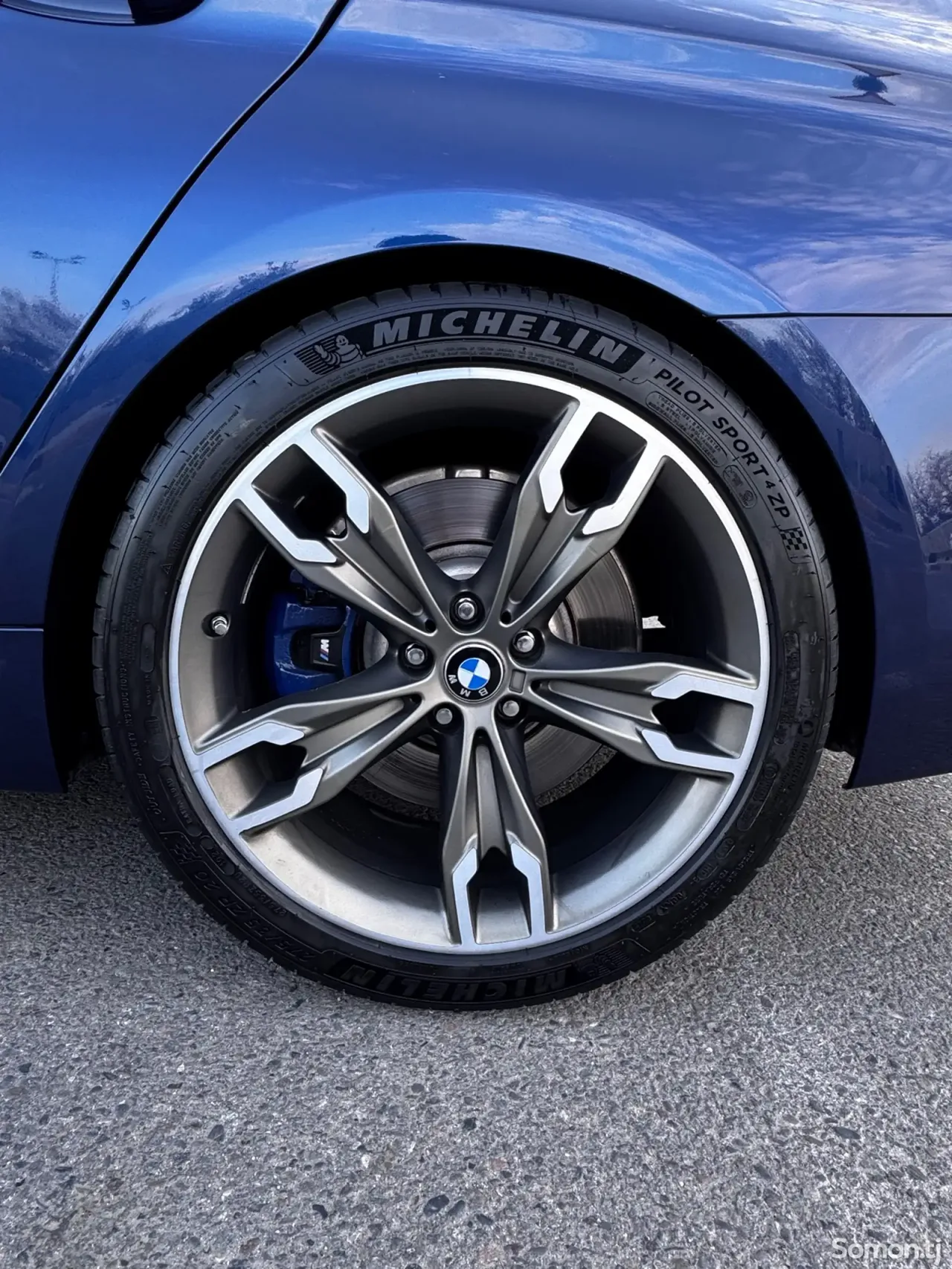 BMW 5 series 2020 · 4.4 CVT
