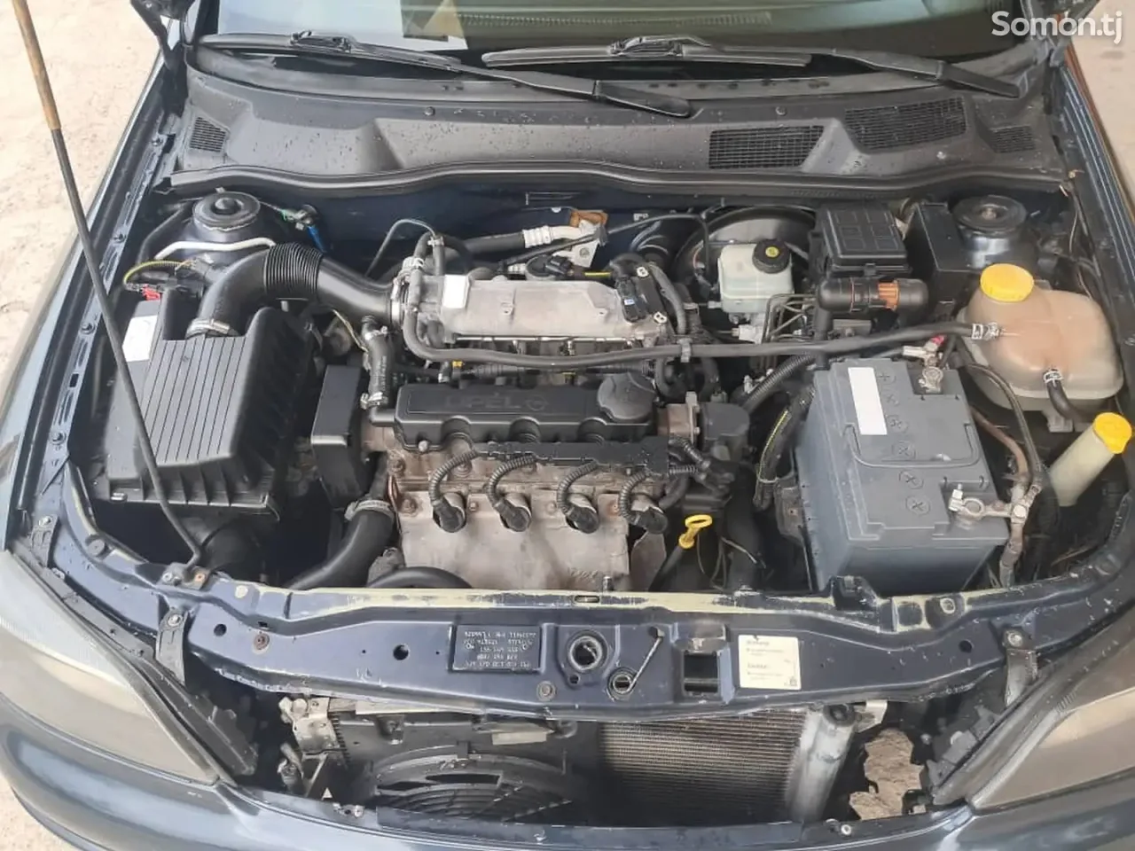 Opel Astra G 2002 · 1.6 MT