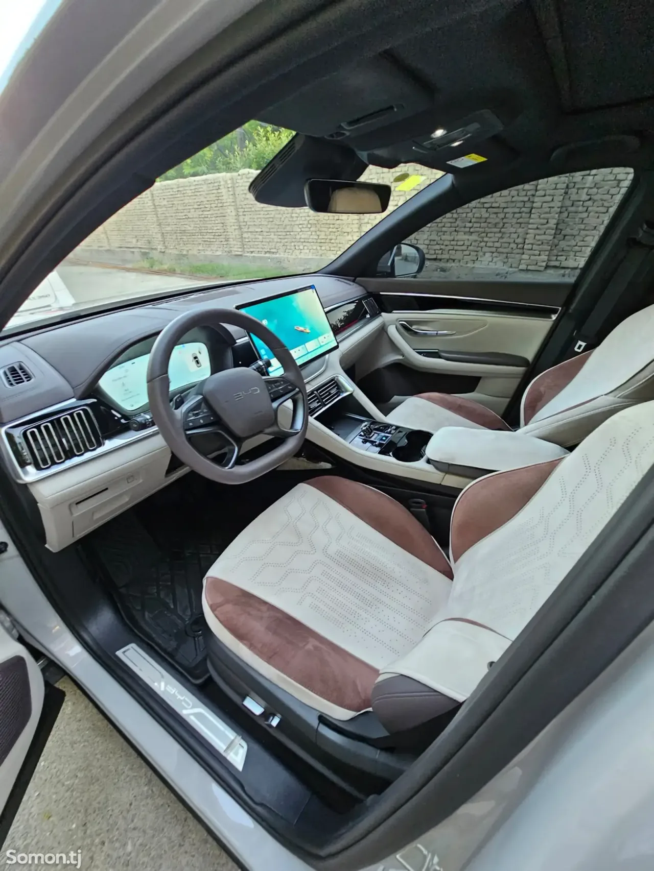 BYD Song Plus 2025 · AT