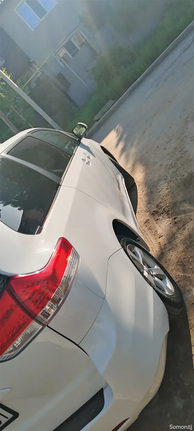 Toyota Sienna 2014 · 3.5 AT