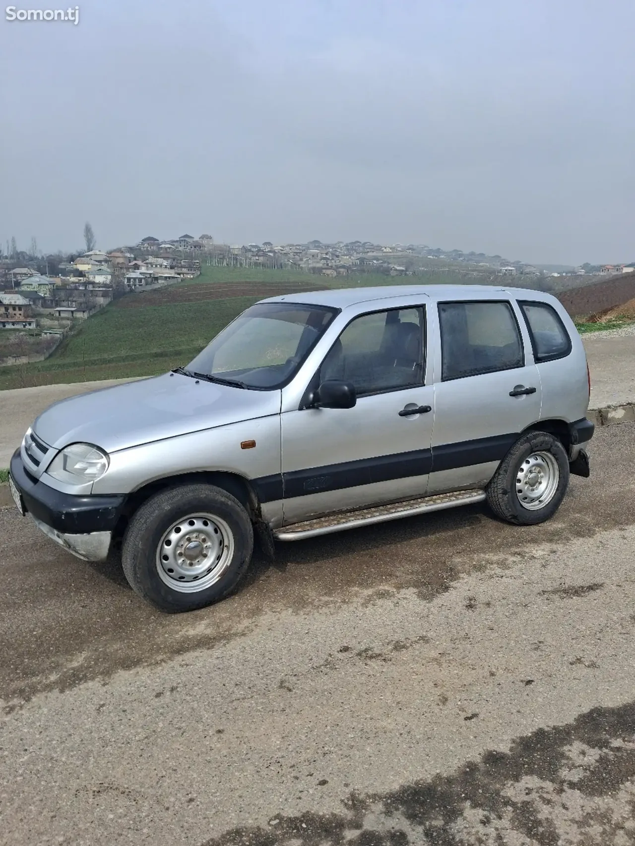 Chevrolet Niva 2005 · 1.7 MT