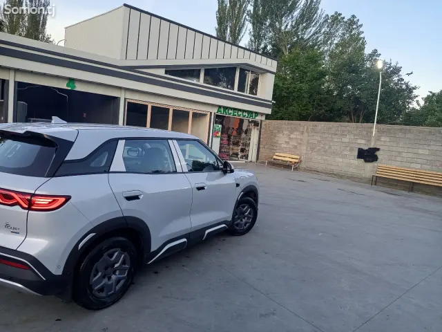 BYD Yuan Up 2025 · AT
