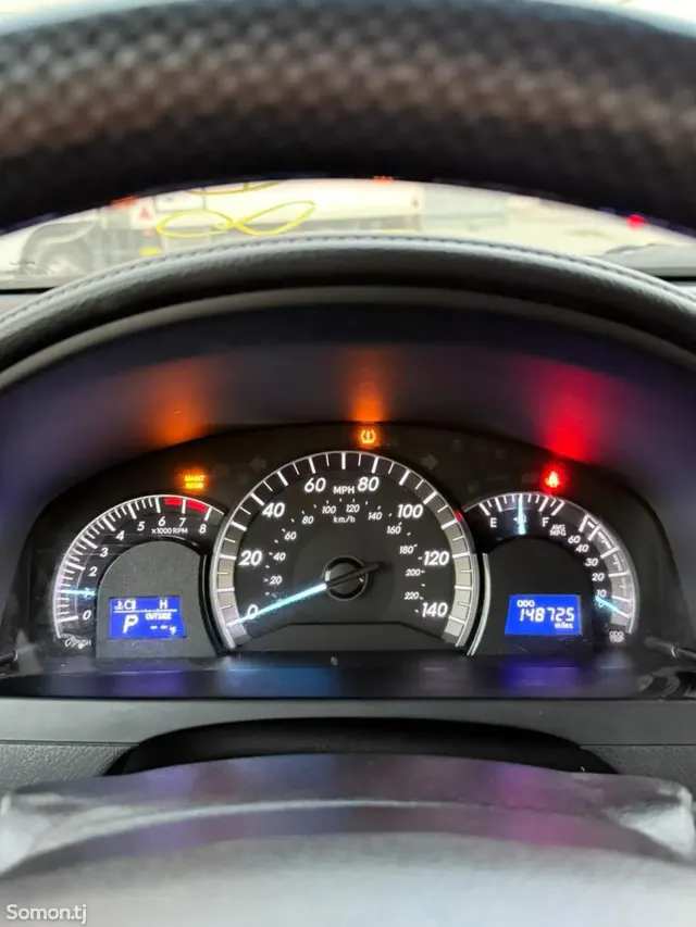 Toyota Camry 2014 · 2.5 AT