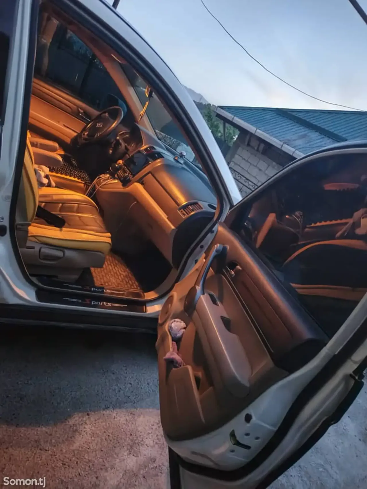 Honda CR-V 2009 · 2.4 AT