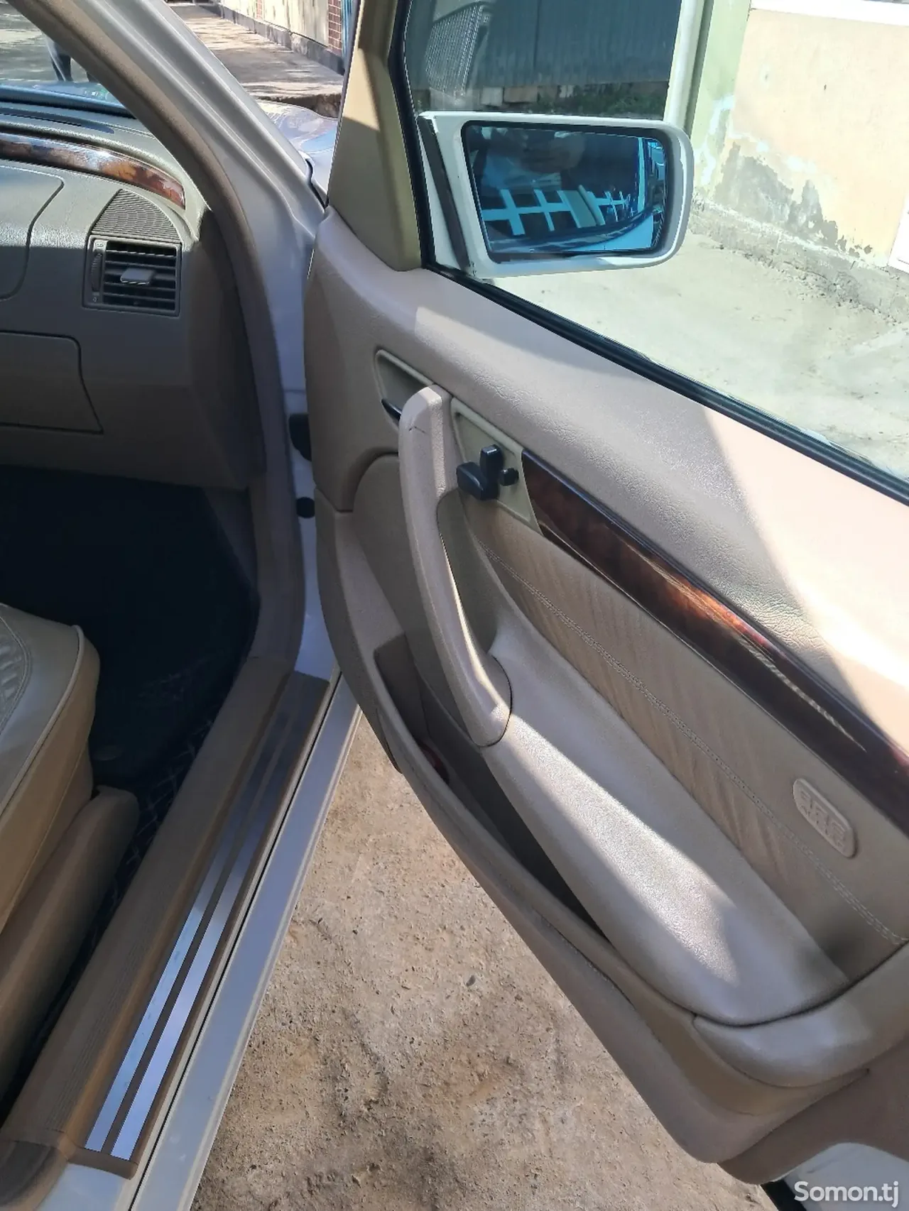 Mercedes-Benz C class 1999 · 2.8 AT