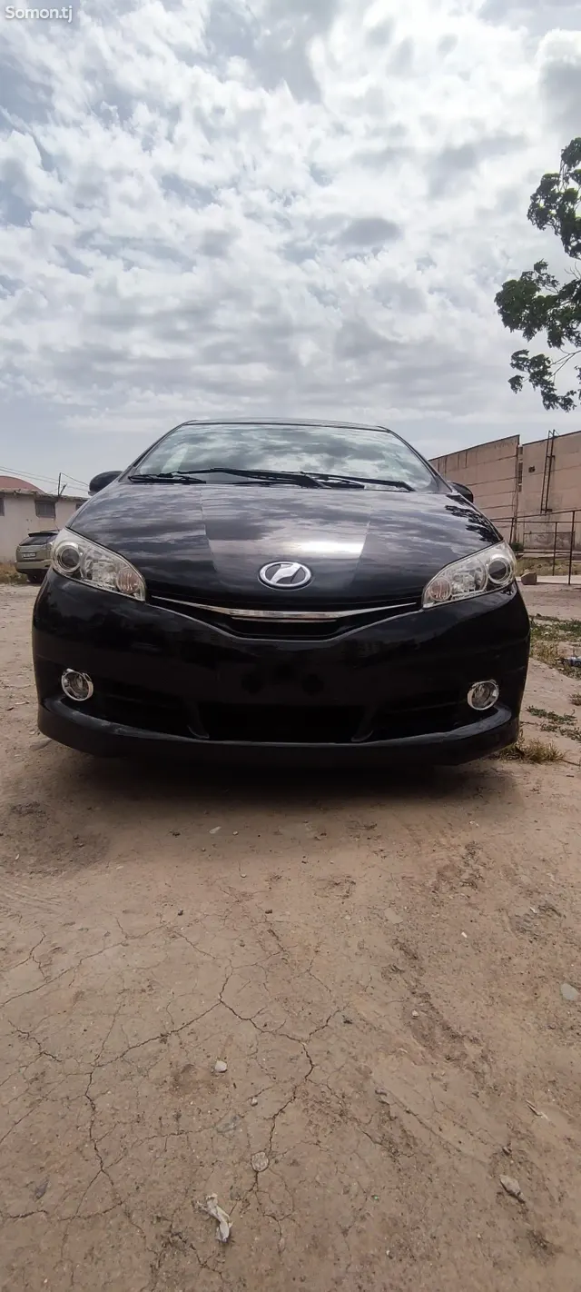 Toyota Wish 2014 · 2.0 AT