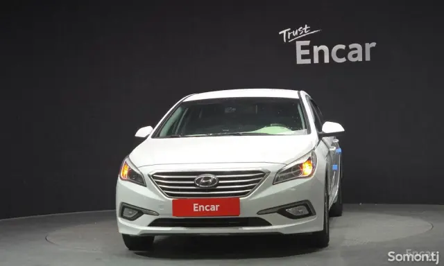 Hyundai Sonata 2015 · 2.0 AT