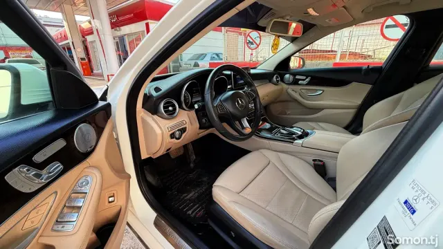 Mercedes-Benz C class 2015 · 2.0 AT