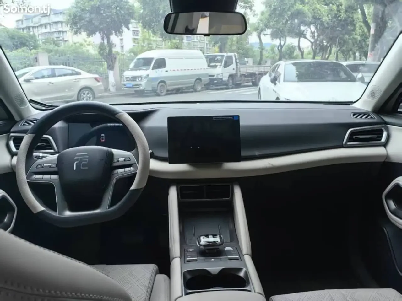 BYD Yuan Up 2025 · AT