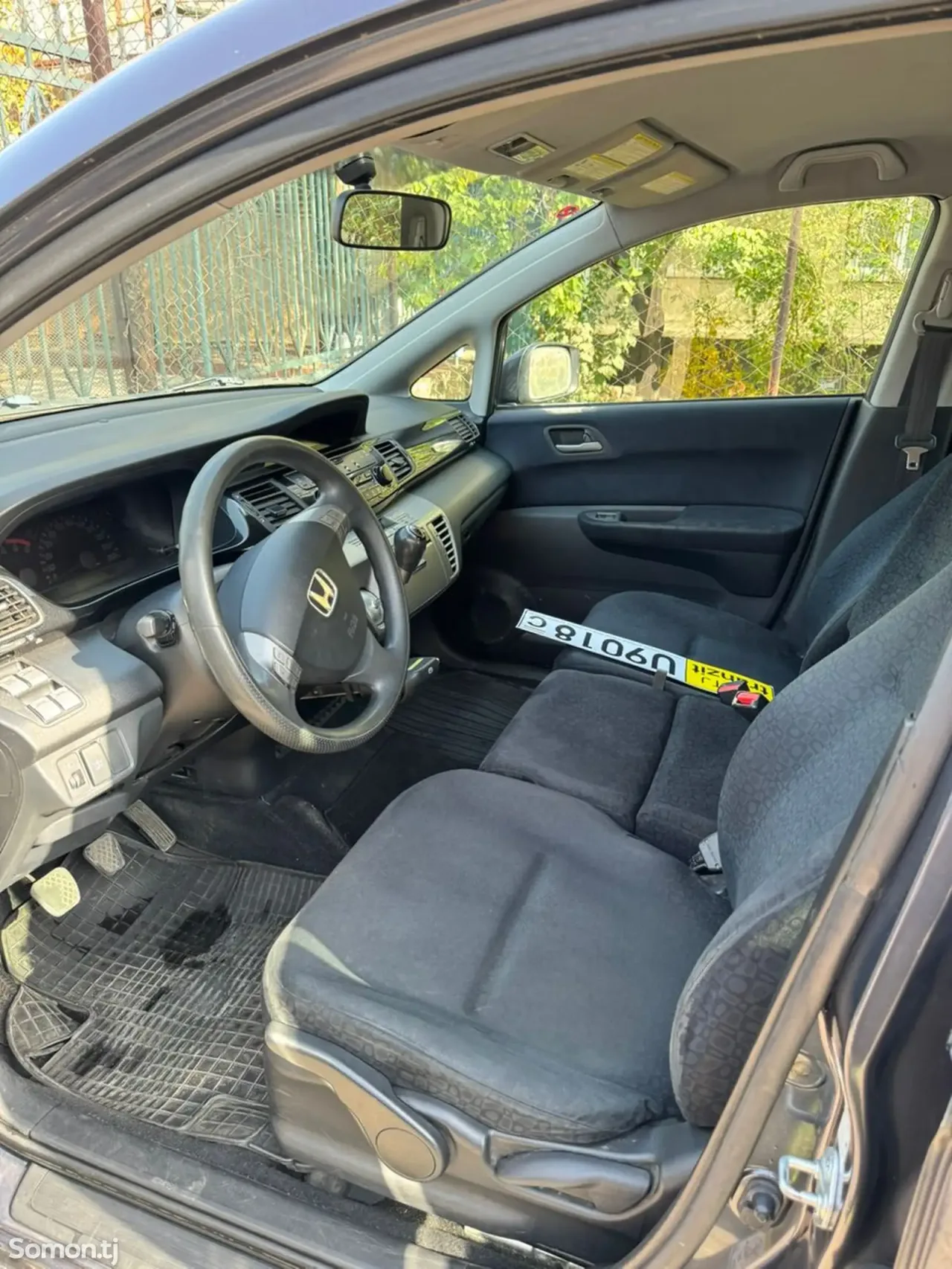 Honda FR-V 2007 · 2.0 MT
