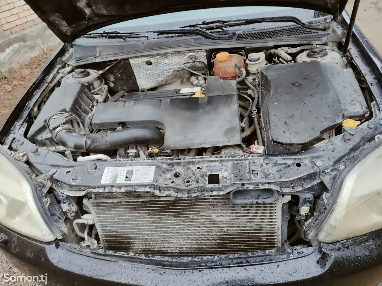 Opel Vectra C 2003 · 2.2 MT