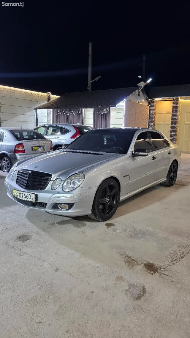 Mercedes-Benz E class 2007 · 3.5 AT