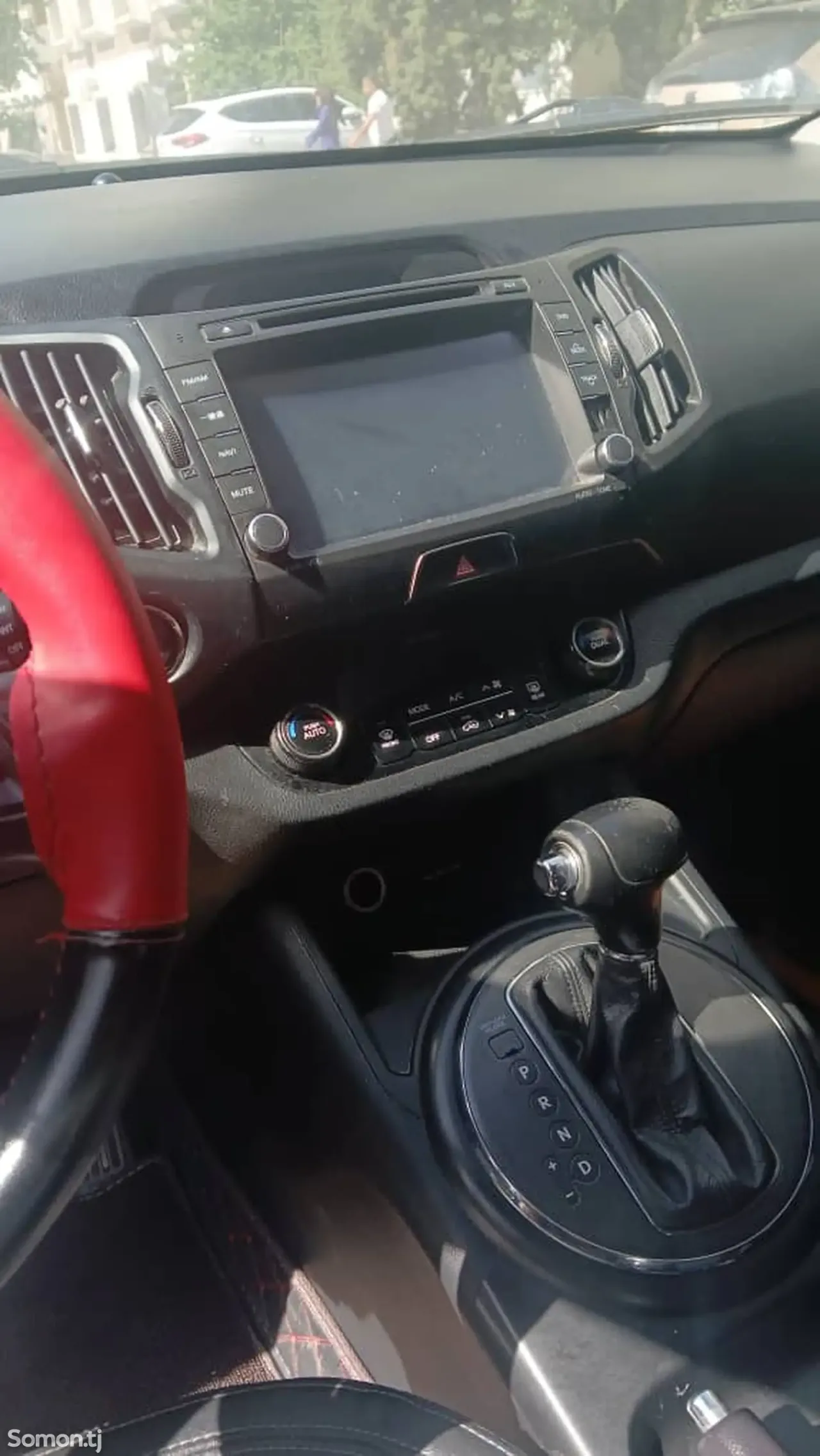 Kia Sportage 2015 · 2.0 AT
